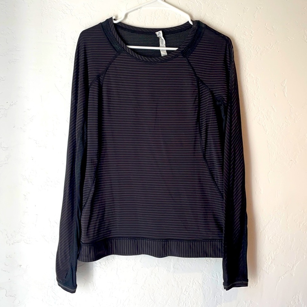 EUC Lululemon Run For Gold Long Sleeve Black Sz 8